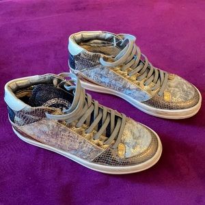 P448 metallic sneakers